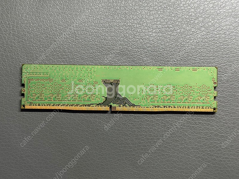 삼성 DDR4 16GB 3200Mhz 메모리 PC4-3...--2