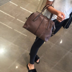 토즈ㅡ카멜. 토트백