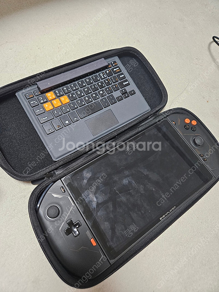 UMPC ONE X PLAYER2 팔아요--5