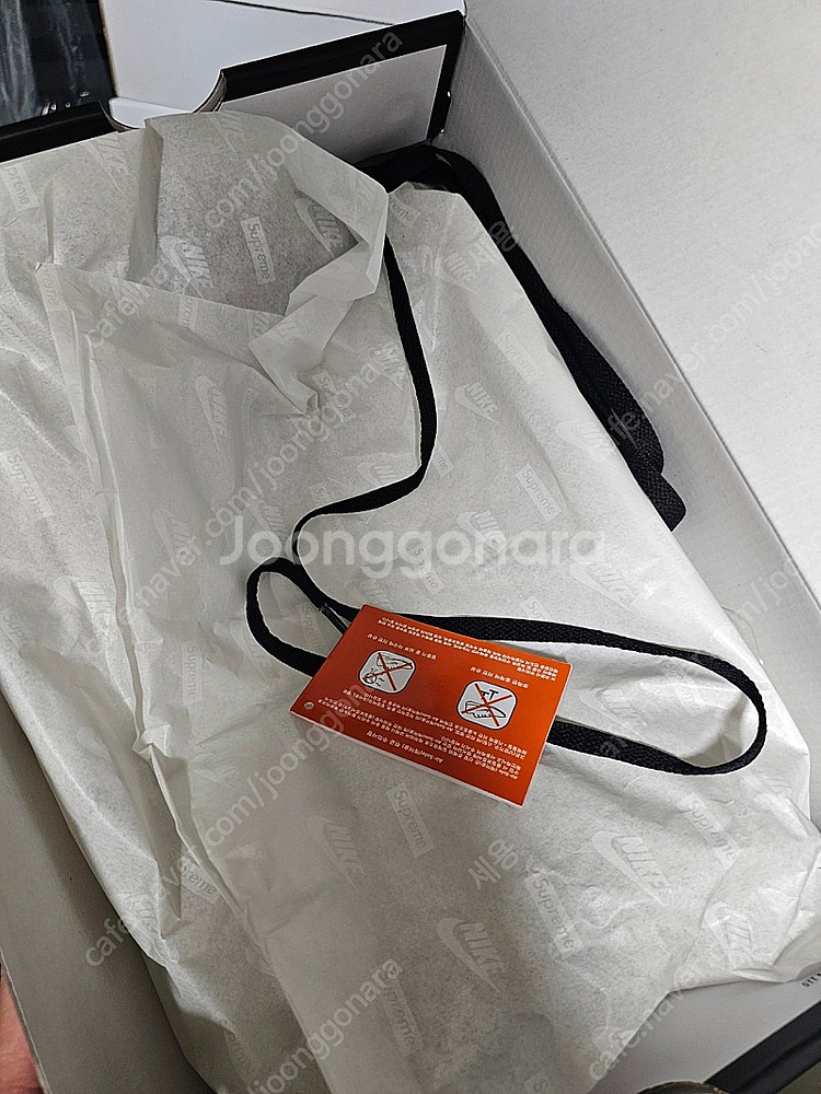 슈프림 포스 미드 블랙 275 새상품--1