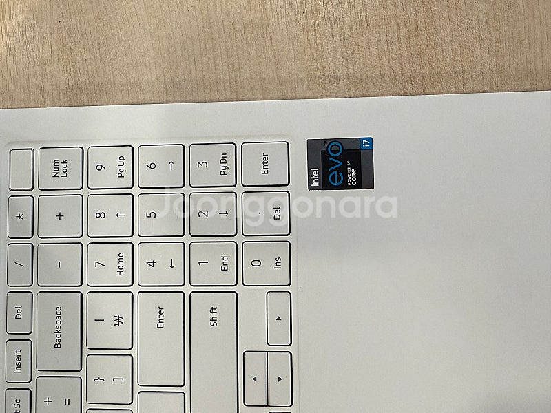 삼성 갤럭시북 프로 NT951XDB i7-1165g7--1
