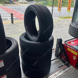 한국 윈터타이어 245/40R19,275/35R19 팝니다.