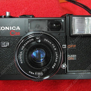 코니카C35EF