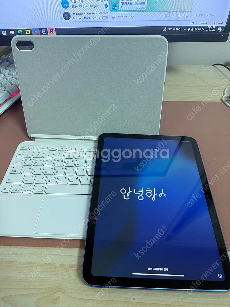 아이패드 10세대 64기가 블루 와이파이+매직키보드 정...--0