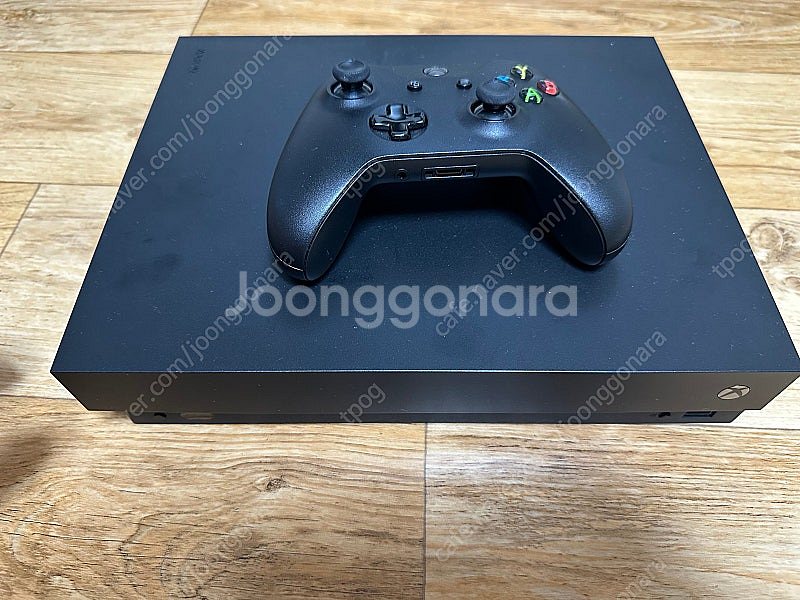 엑박 원 엑스 XBOX ONE X 팝니다.--0