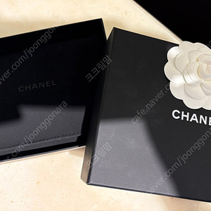 가격내림!샤넬 클래식 램스킨 반지갑 백화점정품