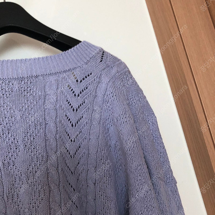98도씨 제작 라벤더 뜨개 펀칭 가디건 스카시 브이넥 올드머니룩 출근룩 이미지
