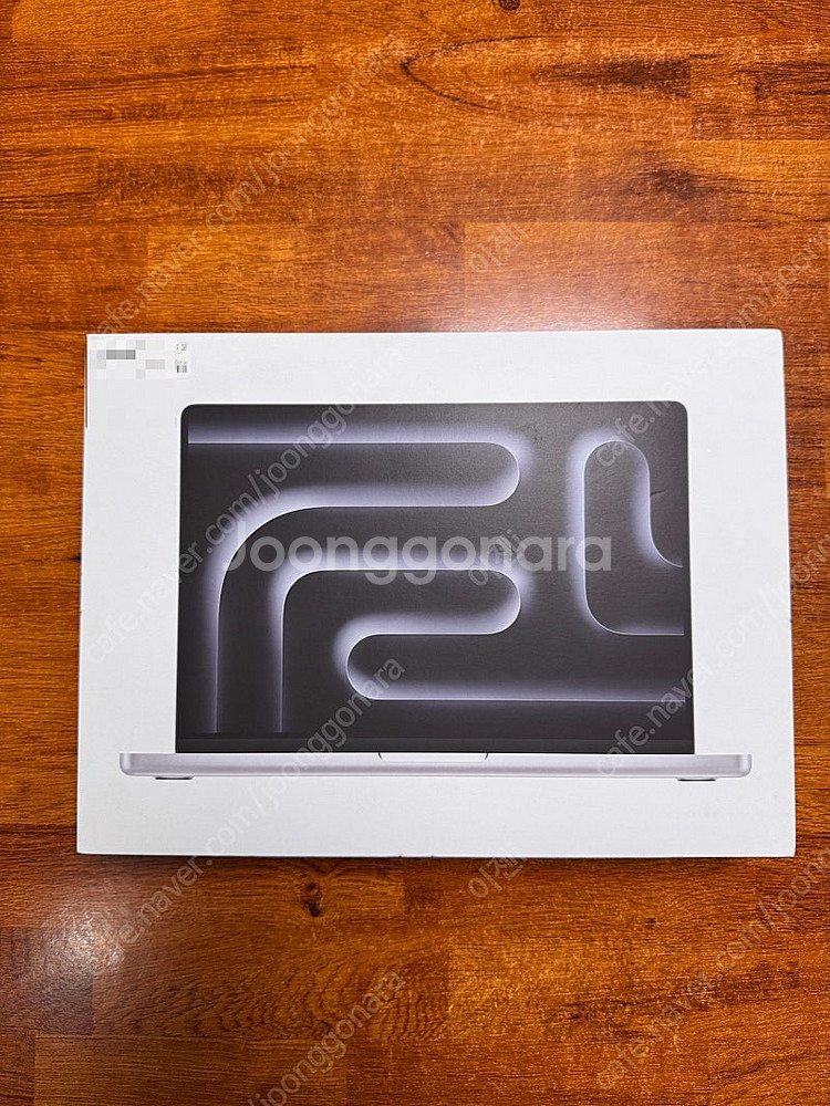 애플 M4 맥북프로 14인치 24GB 1TB 미개봉--0