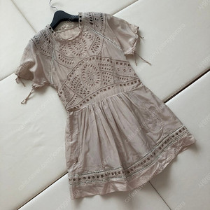 펀칭 레이스 아뜰리에 아일렛 미니 반팔 원피스 하객룩 여행룩 마랑스탈