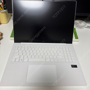 2024 엘지 그램 프로 16인치(125H, 램 16G, SSD 500G)