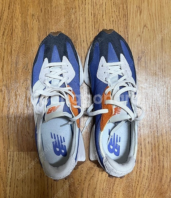 새상품급 뉴발란스 327 마그네틱 블루 265--5