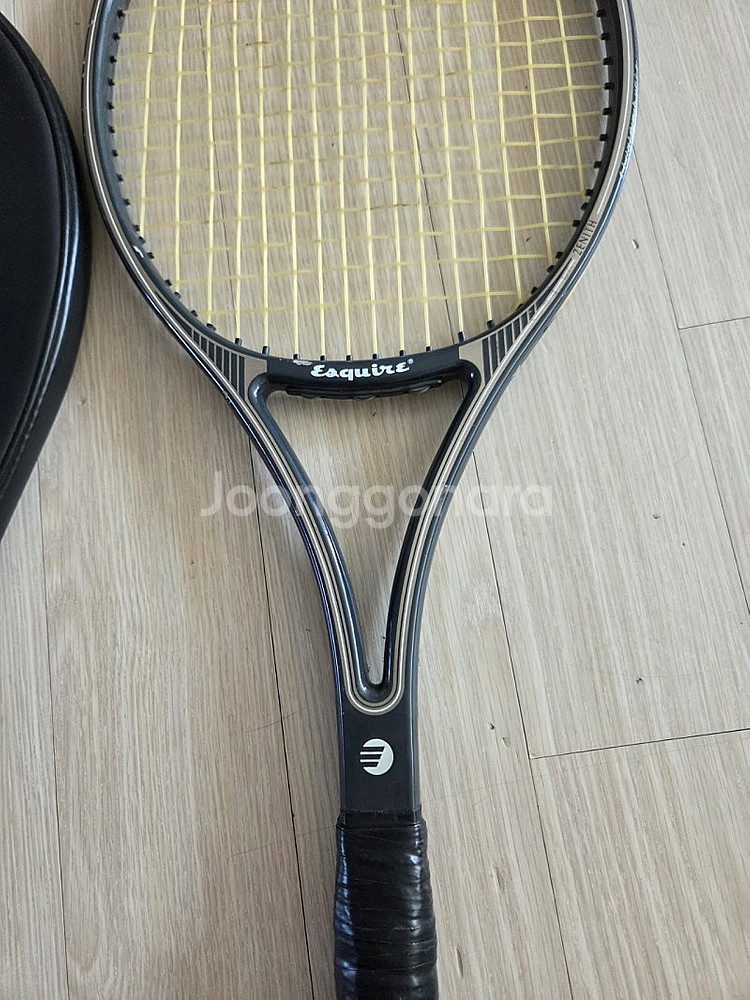 테니스라켓 3개&배드민턴 라켓 3개--5