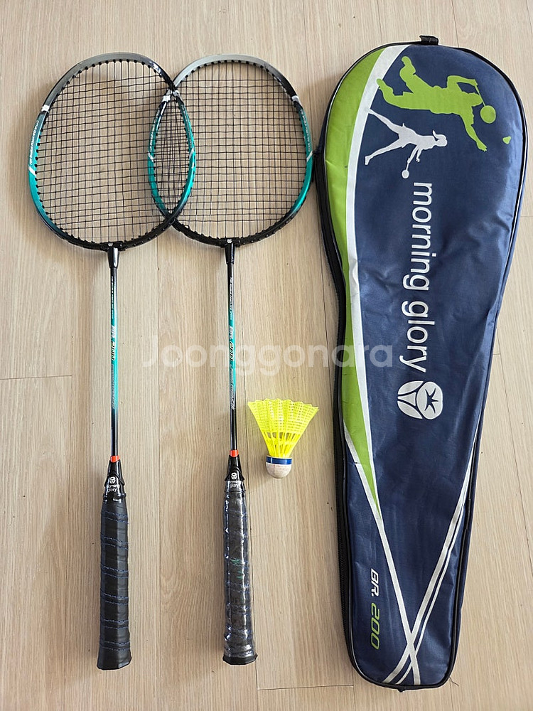 테니스라켓 3개&배드민턴 라켓 3개--9