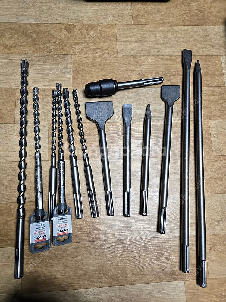 보쉬 SDS MAX헤머드릴 GBH 18v 36C--2
