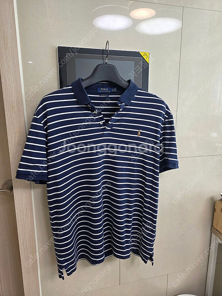 폴로 카라티 이쁜색 XL(105) 싸게 팝니다--0