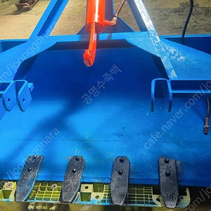 트렉터용 후방 스크레이퍼