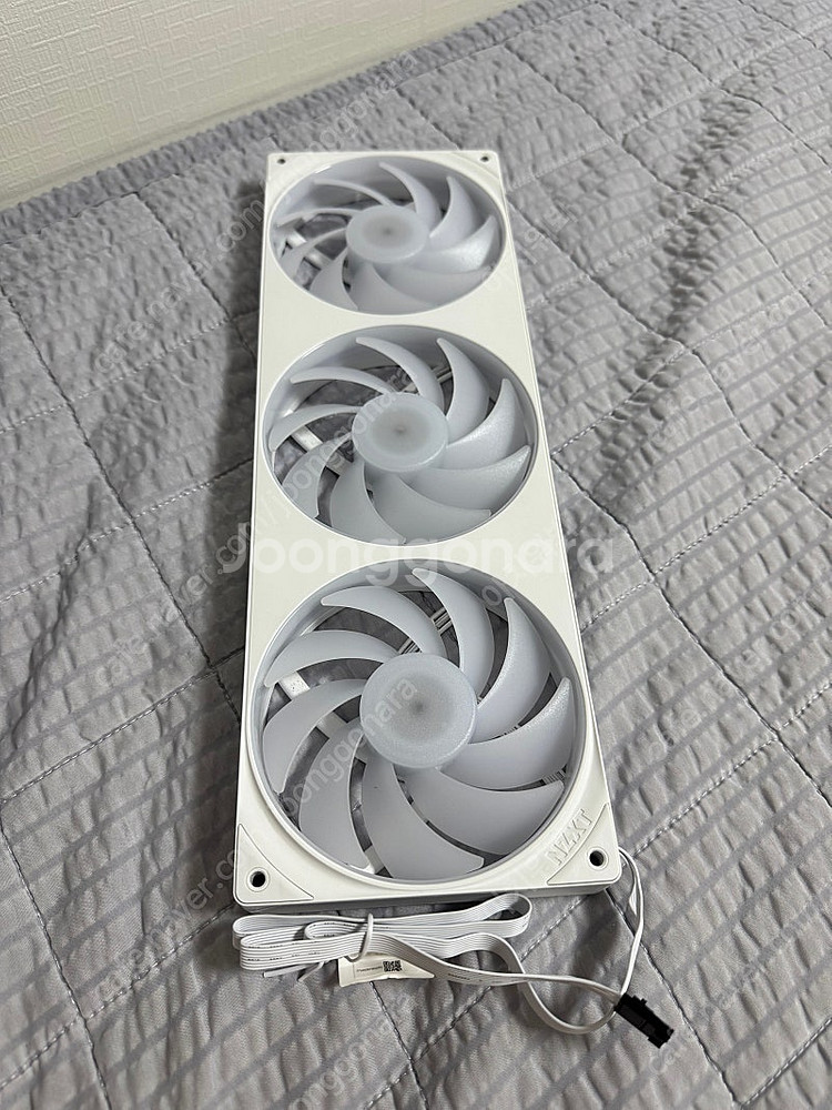 NZXT F360 core팬--2
