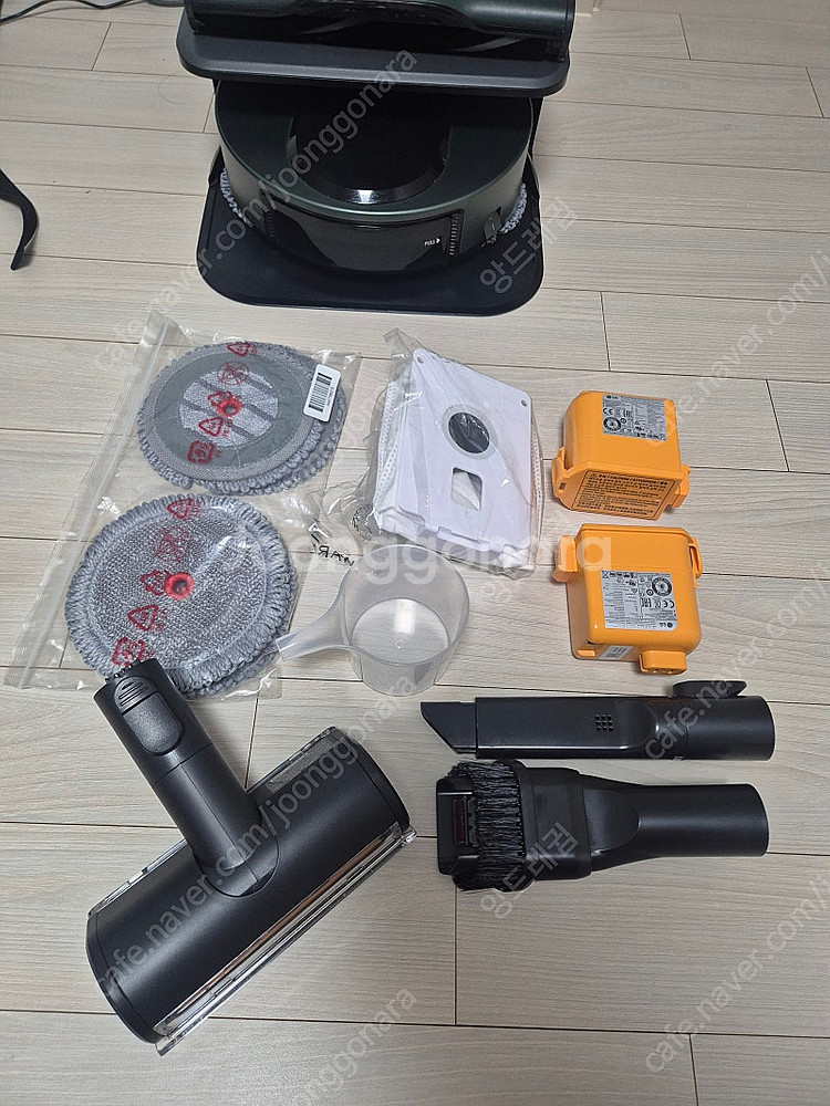 LG코드제로 오브제컬렉션A9s + M9물걸레키트 결합세...--6