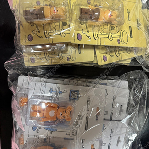 베어브릭 라이언 & 춘식이