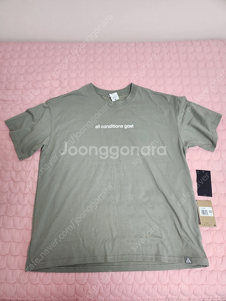 Nike ACG Dri-Fit T-Shirt Dark ...--0
