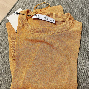 새상품) 자라 s 긴팔 얇은 파인 니트 스웨터 코스 마시모두띠 구호 닥스 빈폴 bcbg 가니 비이커 스타일