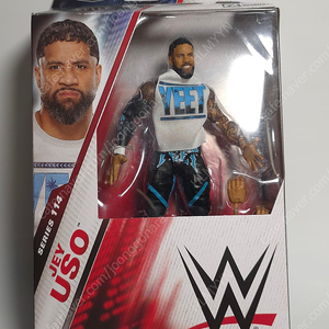 WWE AEW 피규어 (미개봉, 전시품, 엘리트, 얼티밋, 레전드, 베이직) 판매합니다^^