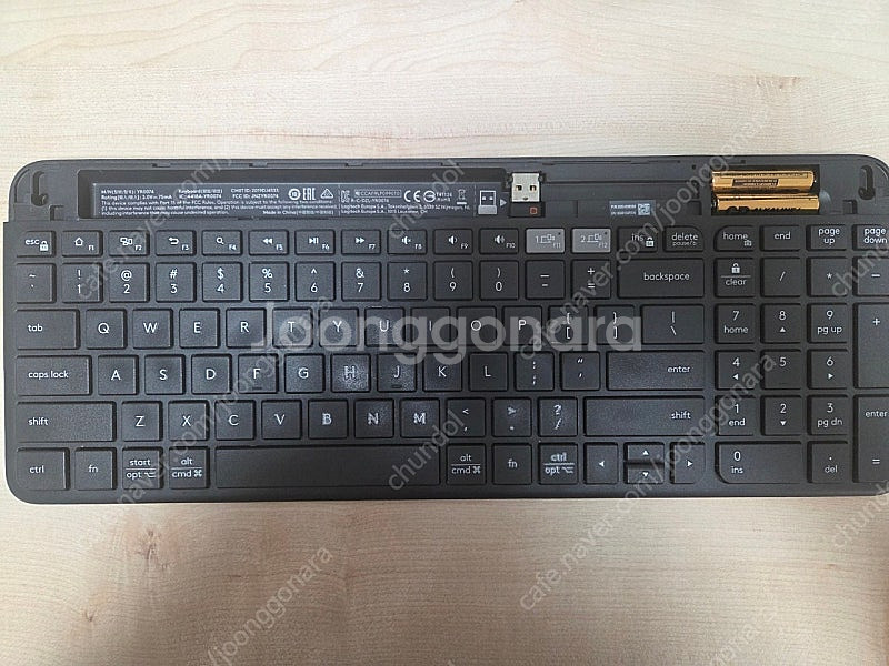 로지텍 k580 무선 키보드--2