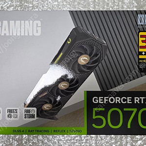 조텍 ZOTAC GAMING 지포스 RTX 5070 SOLID OC D7 12GB 미개봉 새제품