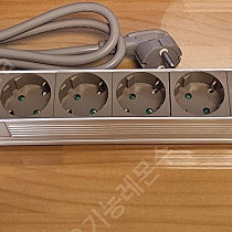 [루넥스] 서버탭 알루미늄 멀티탭 DYM-AL10(SC) [10구/16A/메인스위치] [1.5M]