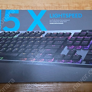 로지텍 G915X 풀 배열 (적축) 팝니다.