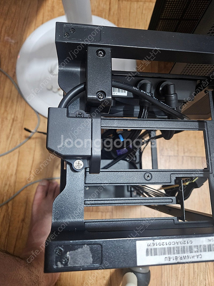 NZXT H1 케이스 팝니다 하자있어서 저렴히팔아요--0