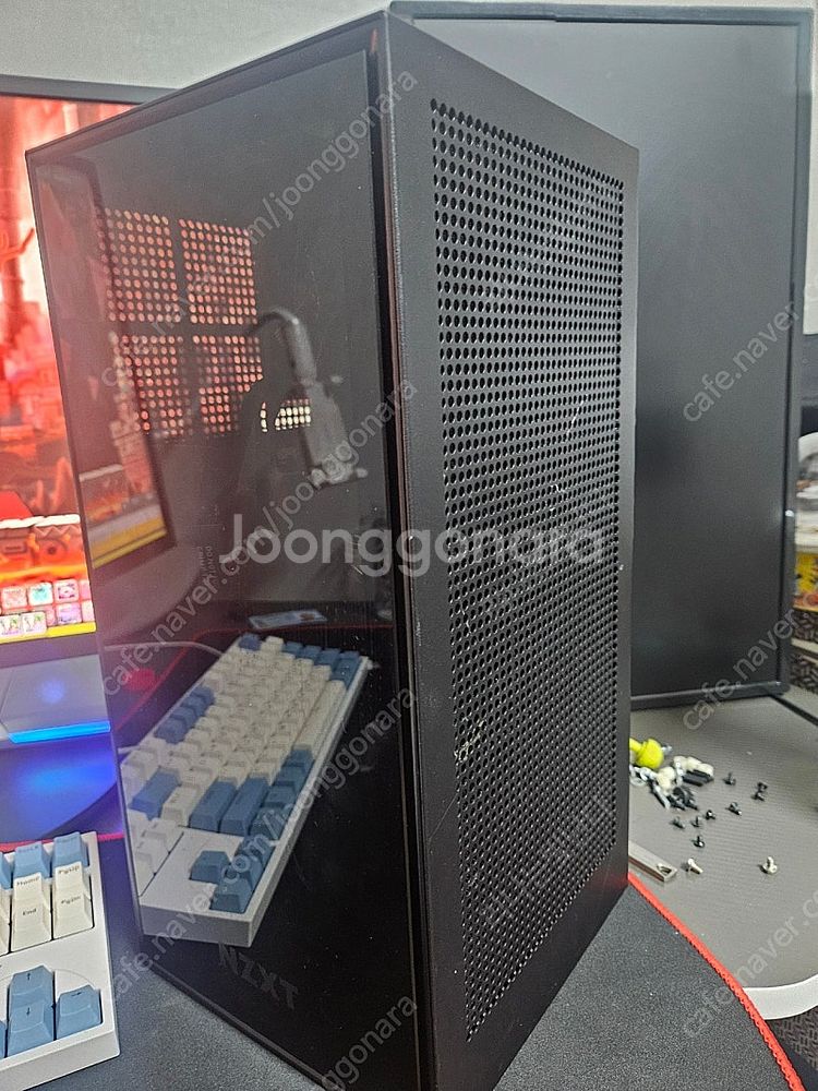 NZXT H1 케이스 팝니다 하자있어서 저렴히팔아요--7