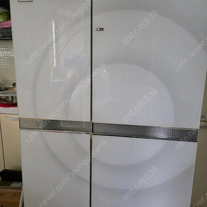 LG 디오스 냉장고(T873FBCRL)와 김치냉장고(D413PFCR)