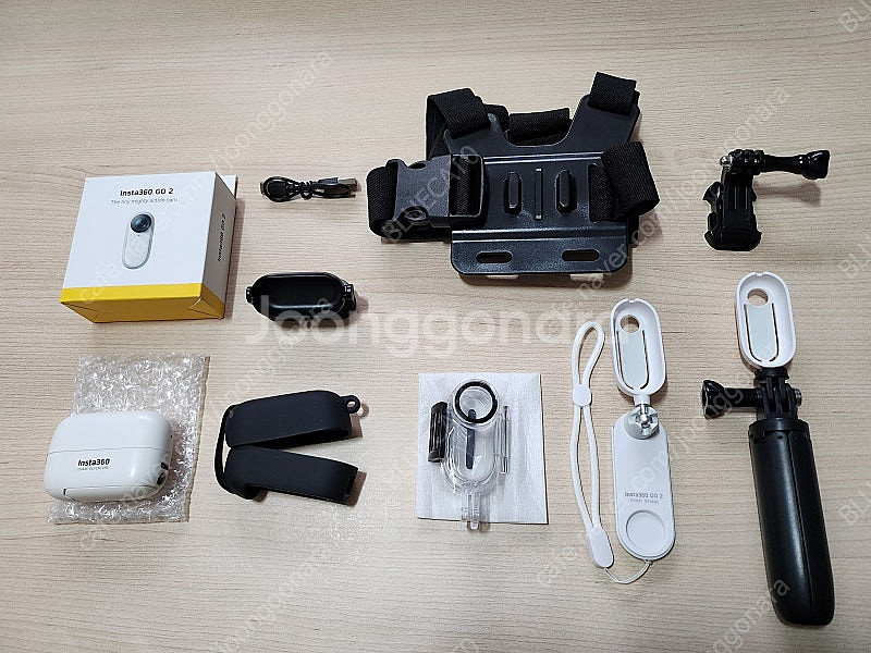 인스타360 Go2 64g 교체 신품, 유튜브, 브이로...--0