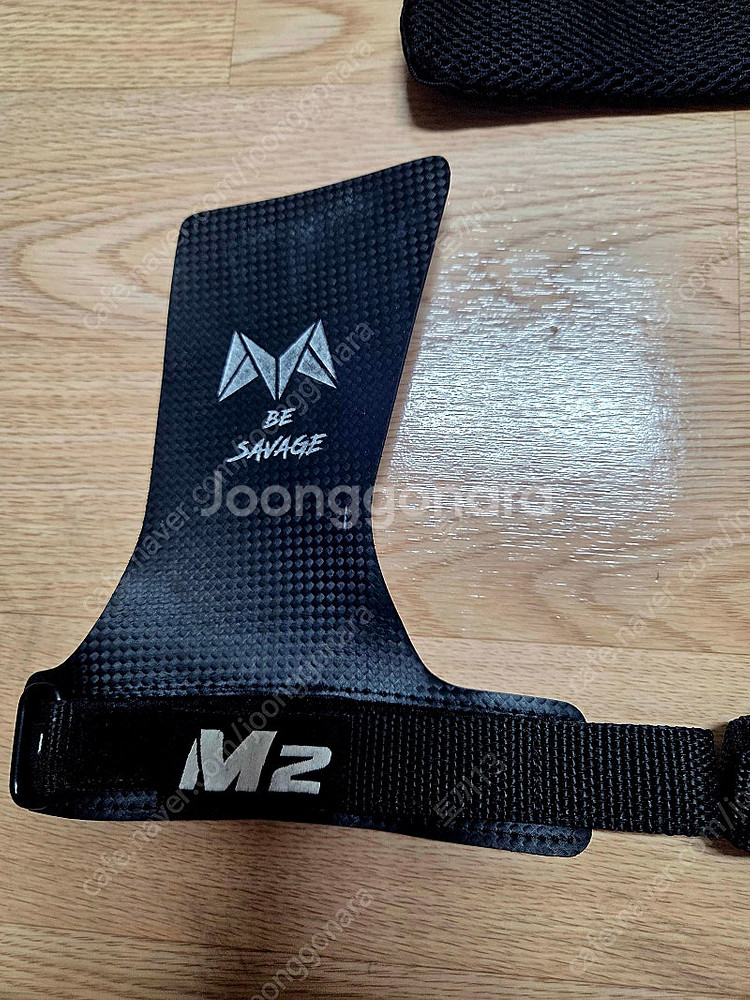 M2크로스핏그립+하빈져x크로스핏 모두 택포2만원에 판매합니다--2