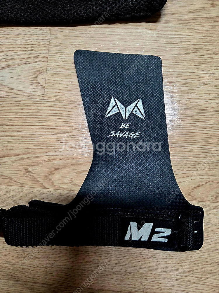 M2크로스핏그립+하빈져x크로스핏 모두 택포2만원에 판매합니다--3