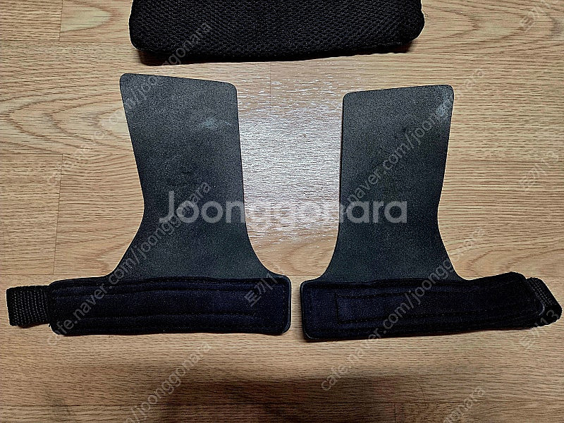 M2크로스핏그립+하빈져x크로스핏 모두 택포2만원에 판매합니다--4