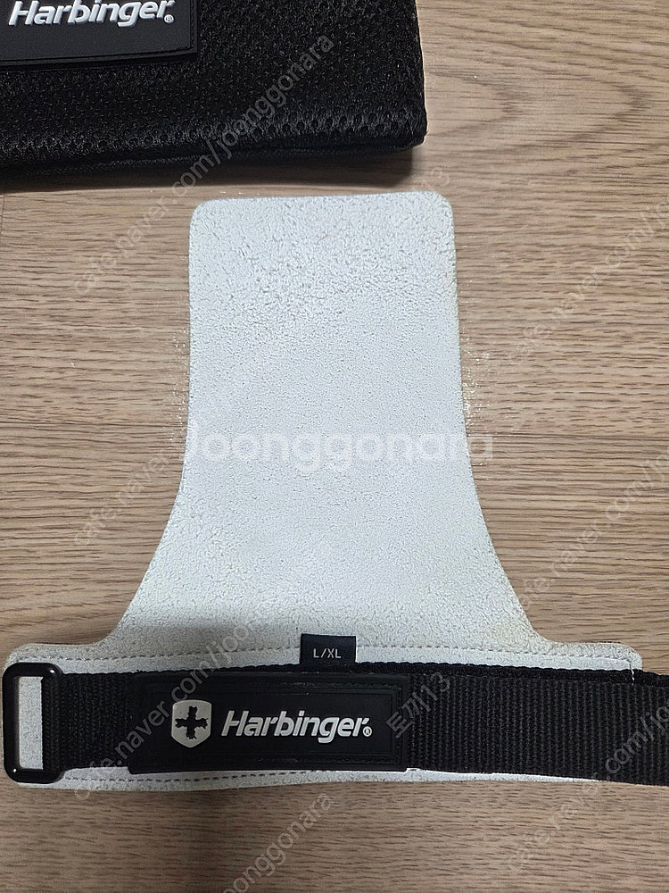 M2크로스핏그립+하빈져x크로스핏 모두 택포2만원에 판매합니다--8