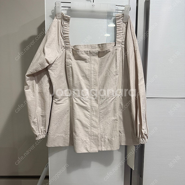 시에 리안 스퀘어넥 블라우스 피치베이지 M--1