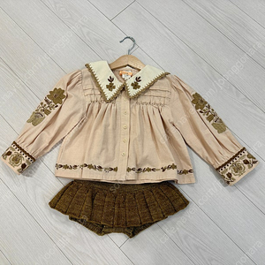 아폴리나 핑크블라 3-5y + 미샤앤퍼프 브론즈스케이팅 3-4y