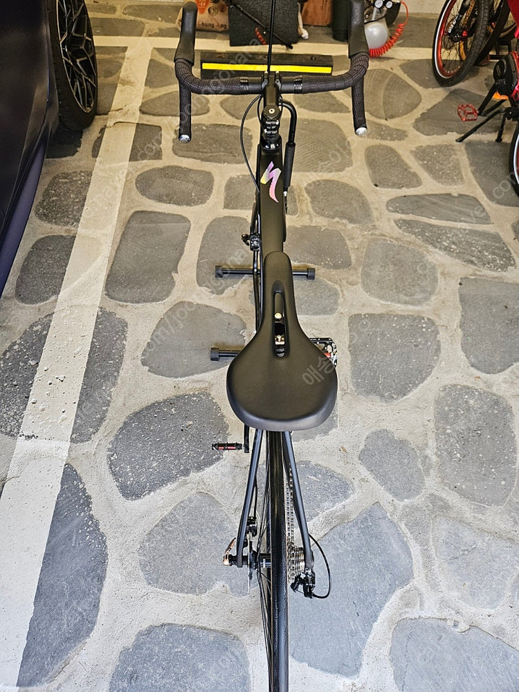 인피자 엘리우스D (에스웍 랩핑) 카본 105급 이미지