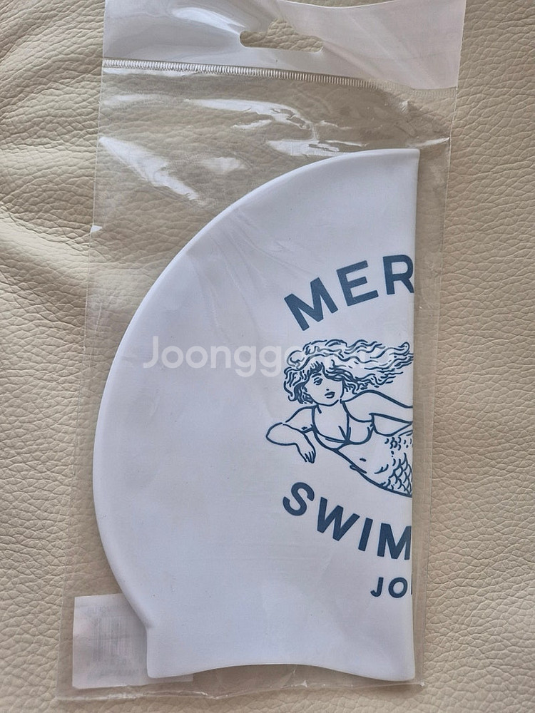 졸린 해피랜드, 머메이드 스윔클럽 수모--2