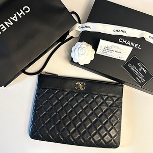 (정품)샤넬 가방 클러치 마드모아젤 금장 택포