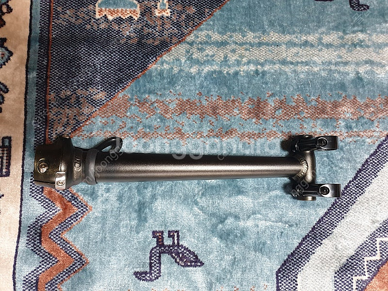 다혼 T형(오른쪽으로 접힘)검정색 핸들포스트(길이 370mm, 각도 12도) + 다혼순정 가변스템 판매합니다--1