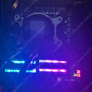 라이젠5 5600XT+X470 크로스헤어7 히어로 와이파이+G.skill 로얄 실버 16GB