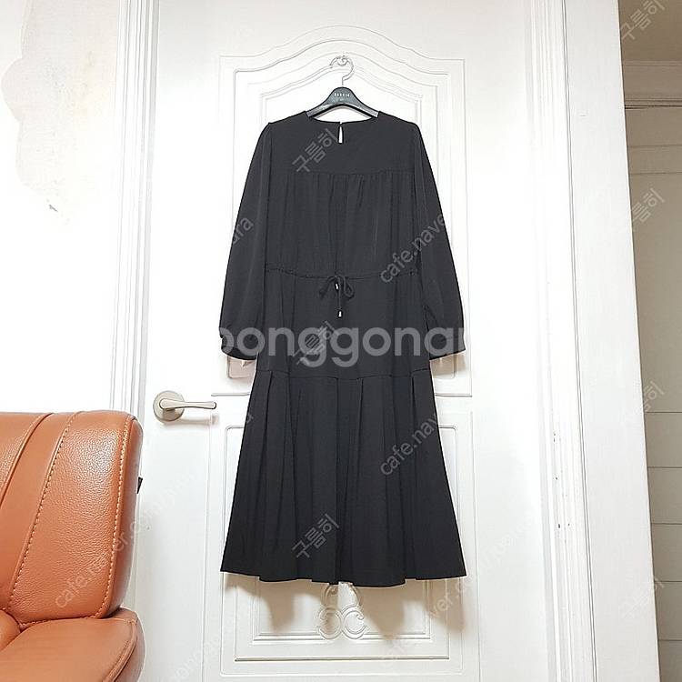 바스락 허리스트링 플리츠 셔링 롱 맥시 원피스 블랙 프...--0