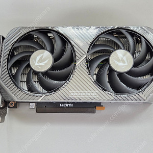 조텍 RTX 5060 TWIN EDGE