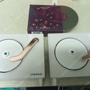 라피네르(raffineur) 턴테이블 디퓨저 디퓨져 2개 팝니다.