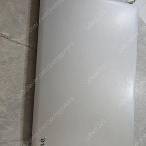 LG 노트북 LGU56 모델입니다. i3 3217u