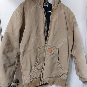 칼하트 95사이즈자켓 여러개 덕액티브 블랙.브라운.아크틱블랙. 등등 팝니다